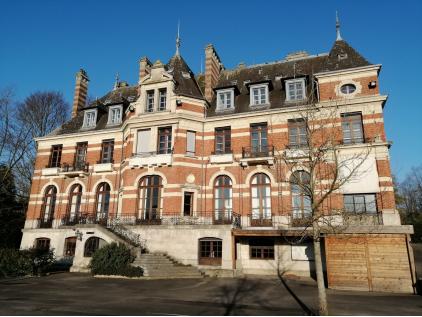 Le Château de la Roseraie Hem